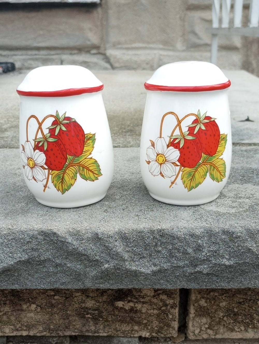 Vintage Ceramic Strawberry & Floral Salt & Pepper Shakers